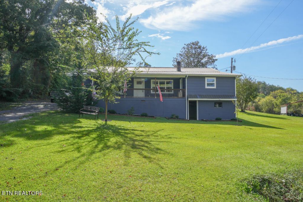 111 Cathcart Rd, Vonore, TN 37885 Main Photo