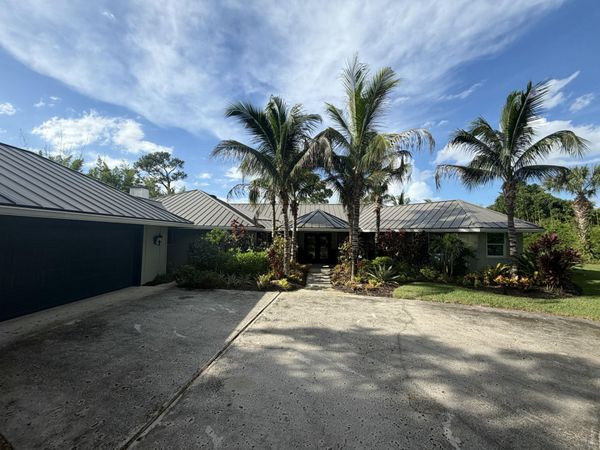 4330 SW Thistle Terrace, Palm City, FL 34990