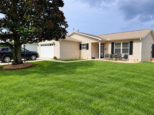 1019 GOLDEN GROVE DRIVE , THE VILLAGES, FL 32162