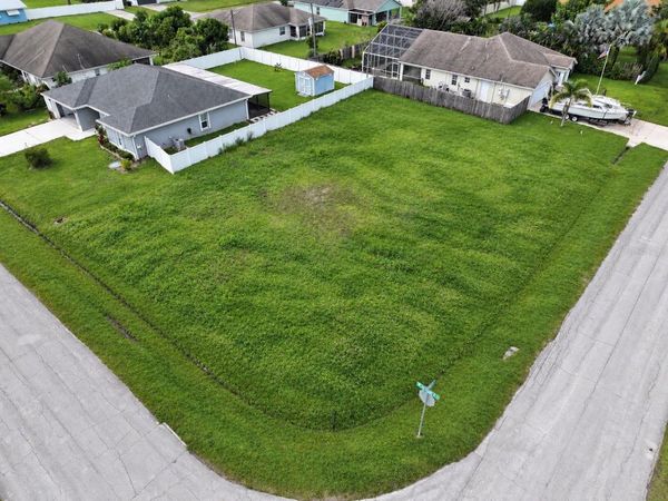 601 NW KILPATRICK AVENUE , PORT ST LUCIE, FL 34983
