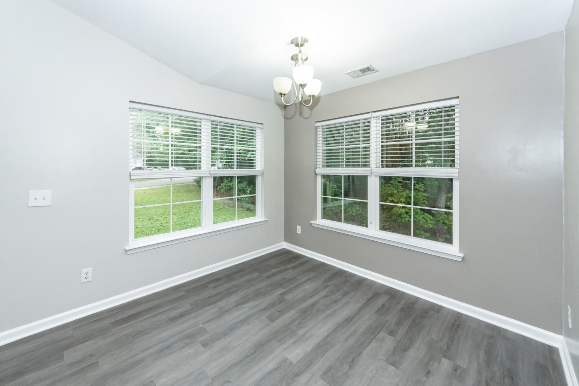 9454 Netted Charm Court Photo 12