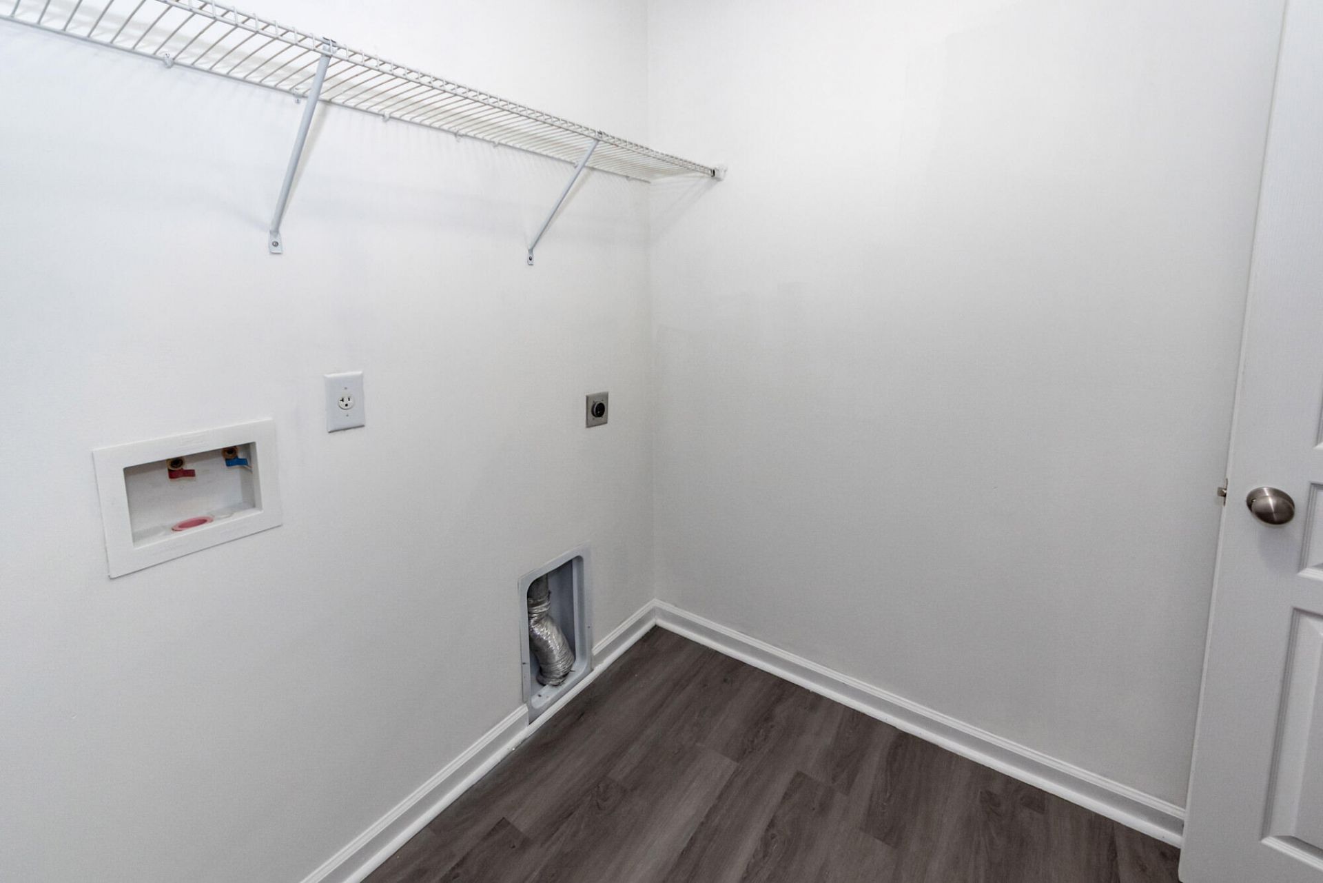 9454 Netted Charm Court Photo 28