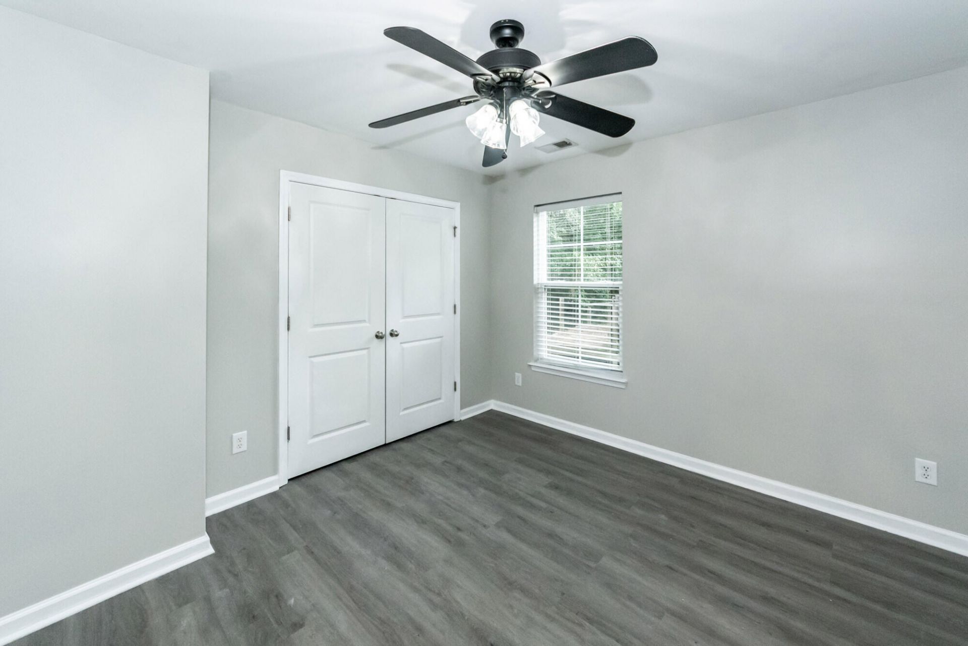 9454 Netted Charm Court Photo 29