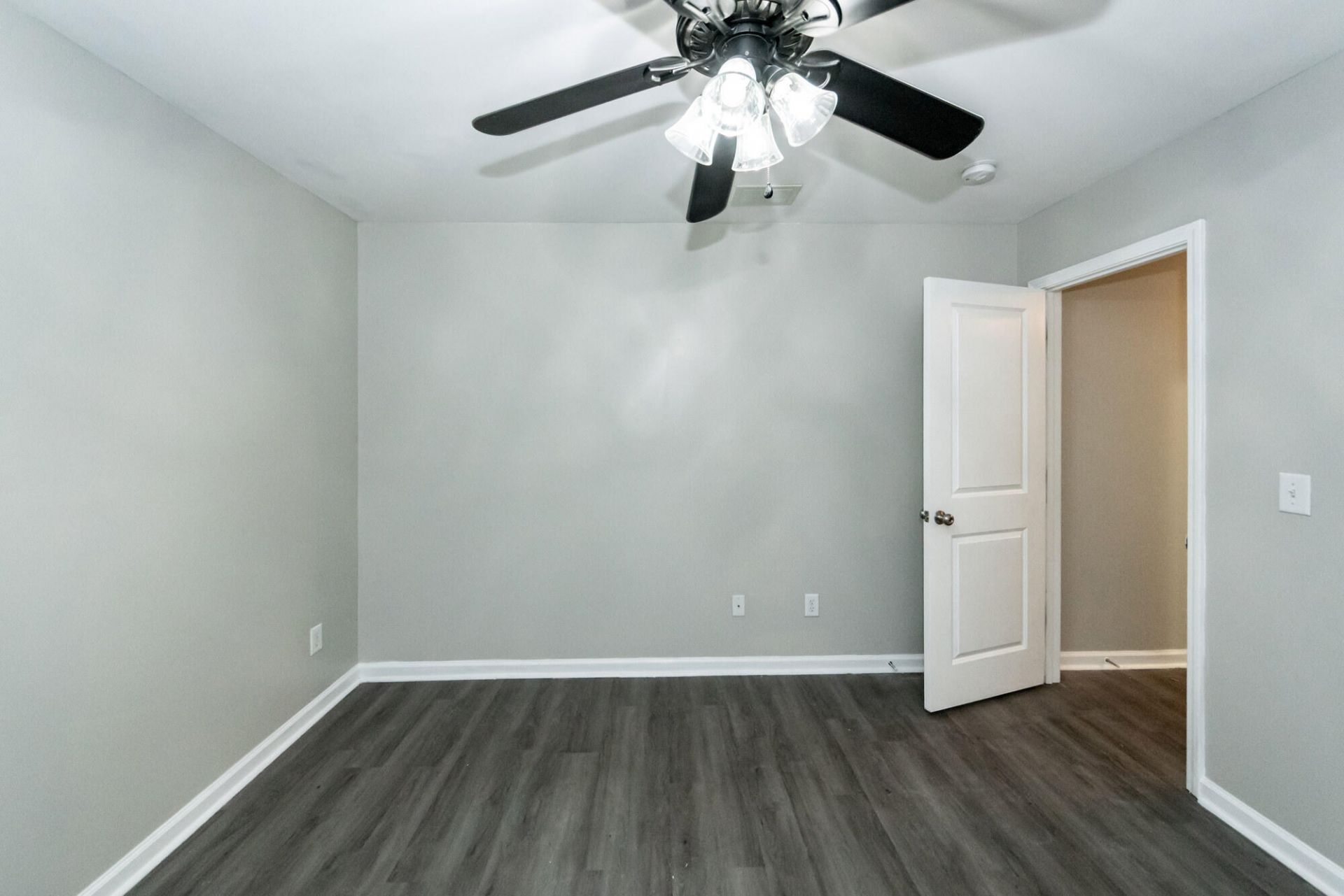 9454 Netted Charm Court Photo 30