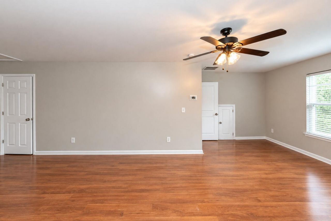 9454 Netted Charm Court Photo 32