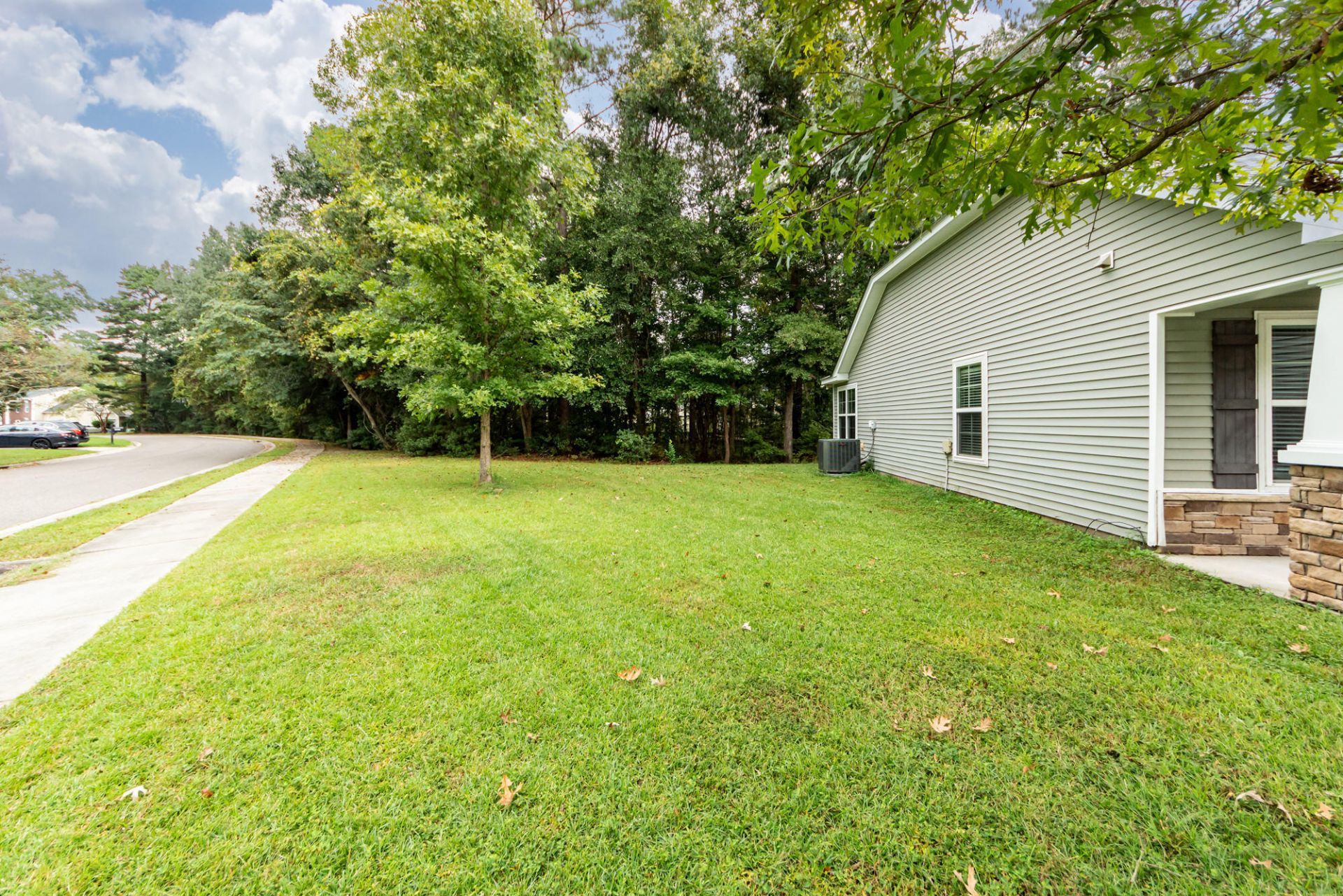 9454 Netted Charm Court Photo 37