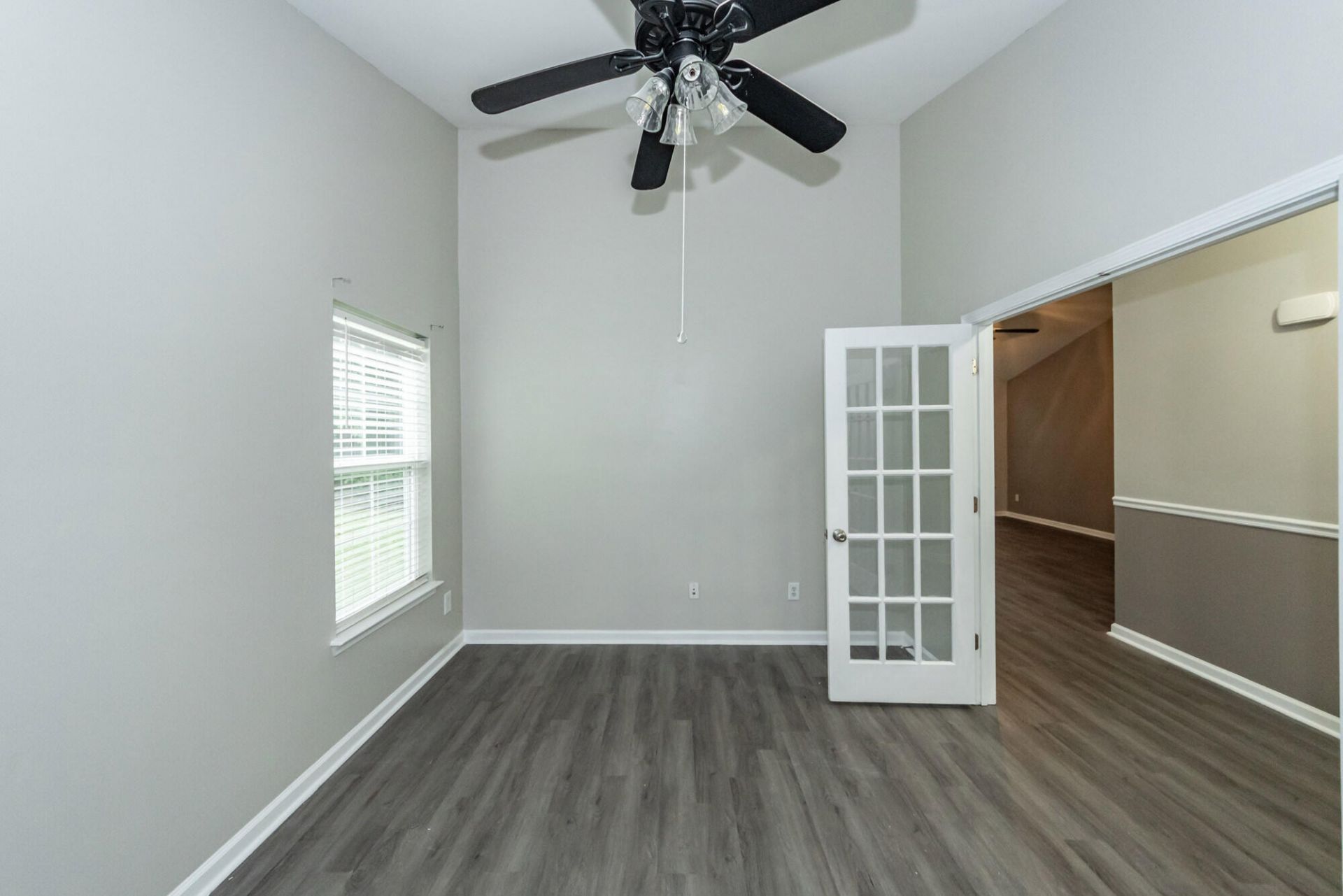 9454 Netted Charm Court Photo 4