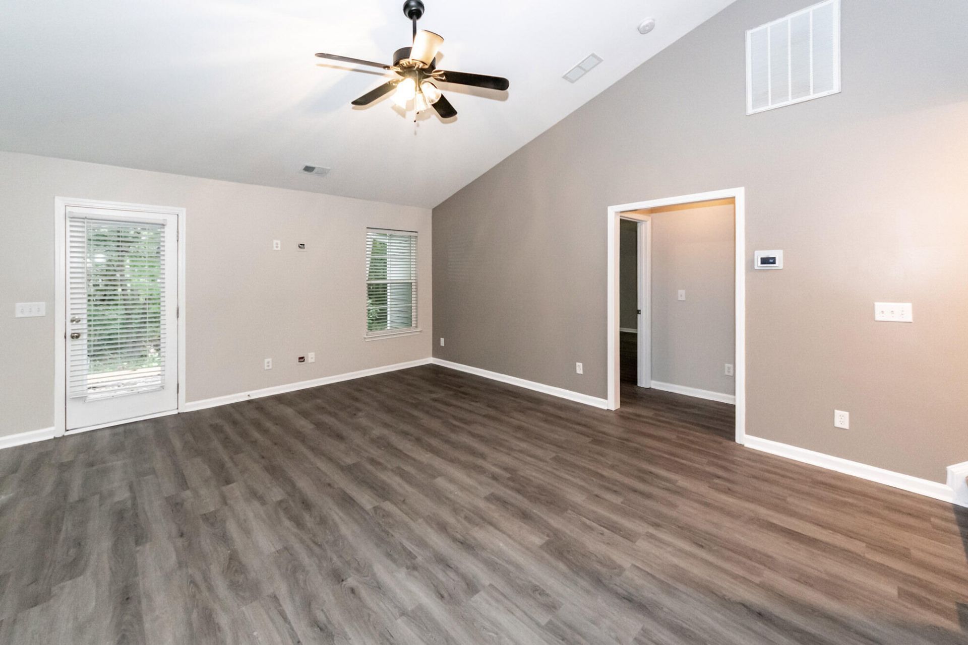 9454 Netted Charm Court Photo 7