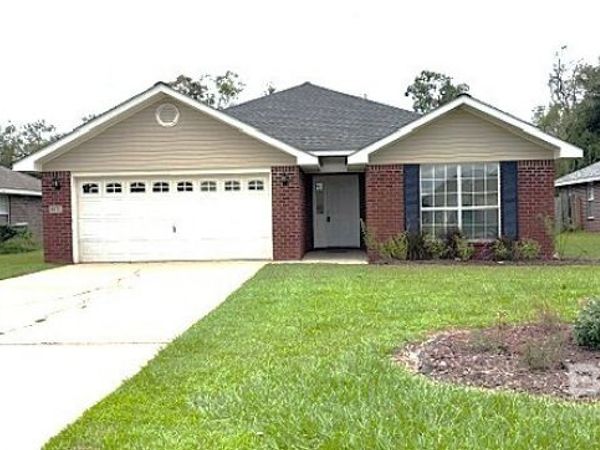 8871 Sage Dr, Foley, AL 36535