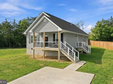 705 CAPON ROAD, STRASBURG, VA 22657