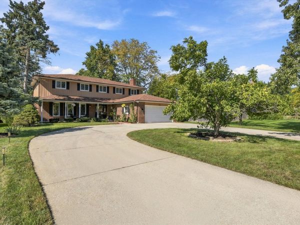 458 S Park Boulevard, Glen Ellyn, IL 60137