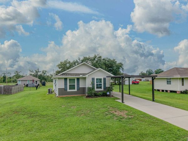 42231 Southern Pines Blvd, Ponchatoula, LA 70454