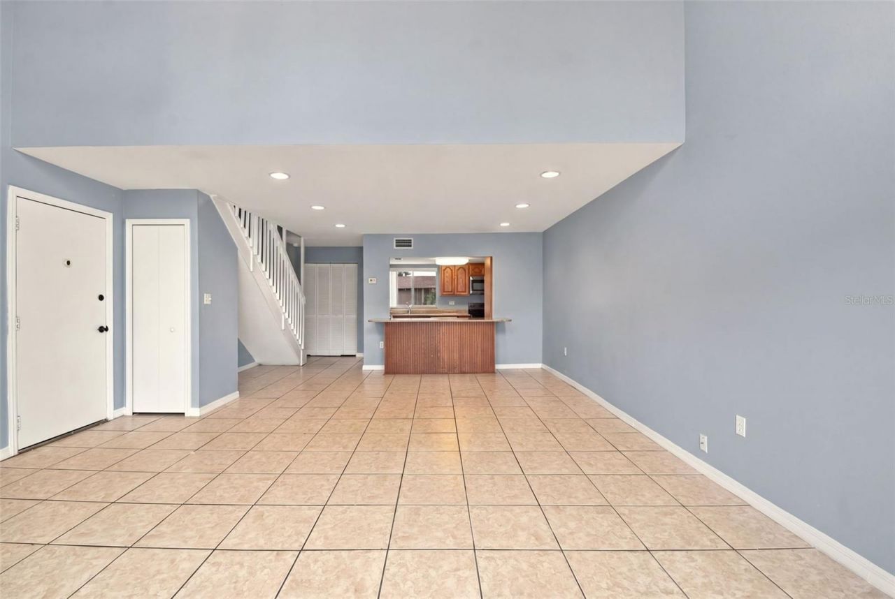 610 Orange Drive, Unit 188, Altamonte Springs, FL 32701 Photo