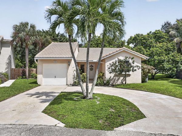 6181 Country Fair Circle, Boynton Beach, FL 33437