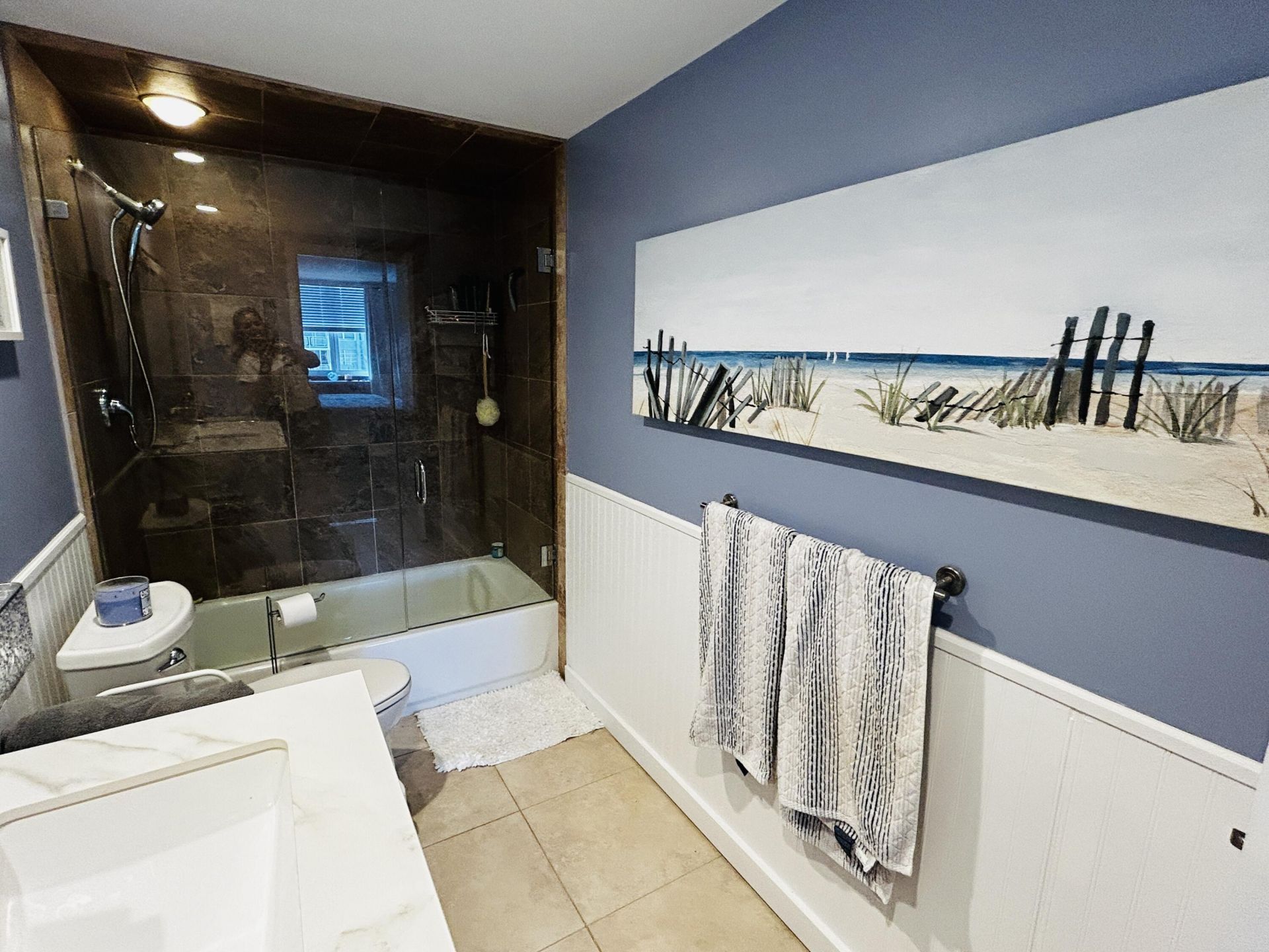 437 Golden Isles Drive, Unit 7G, Hallandale Beach, FL 33009 Photo