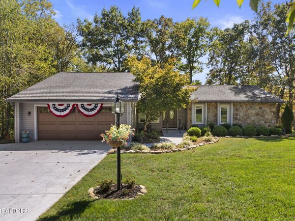 109 Winslow Lane, Fairfield Glade, TN 38558