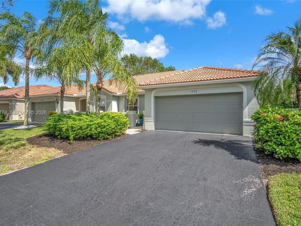 1922 Pisces Ter , Weston, FL 33327