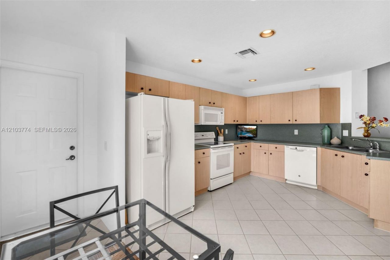 1922 Pisces Ter, Weston, FL 33327 Photo
