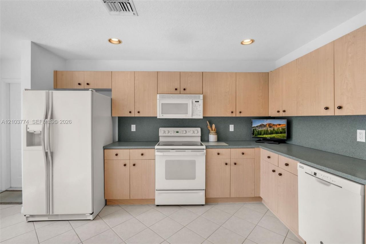 1922 Pisces Ter, Weston, FL 33327 Photo