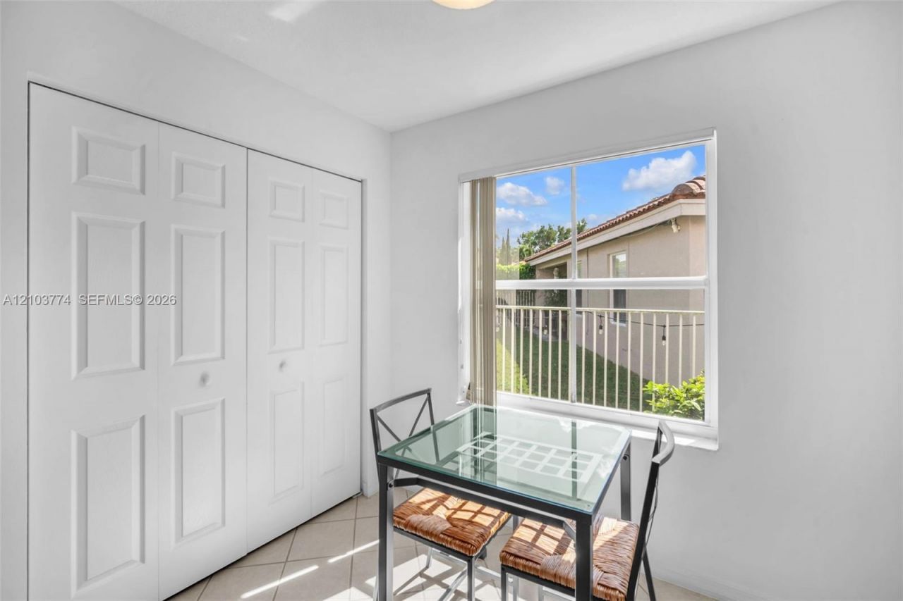 1922 Pisces Ter, Weston, FL 33327 Photo