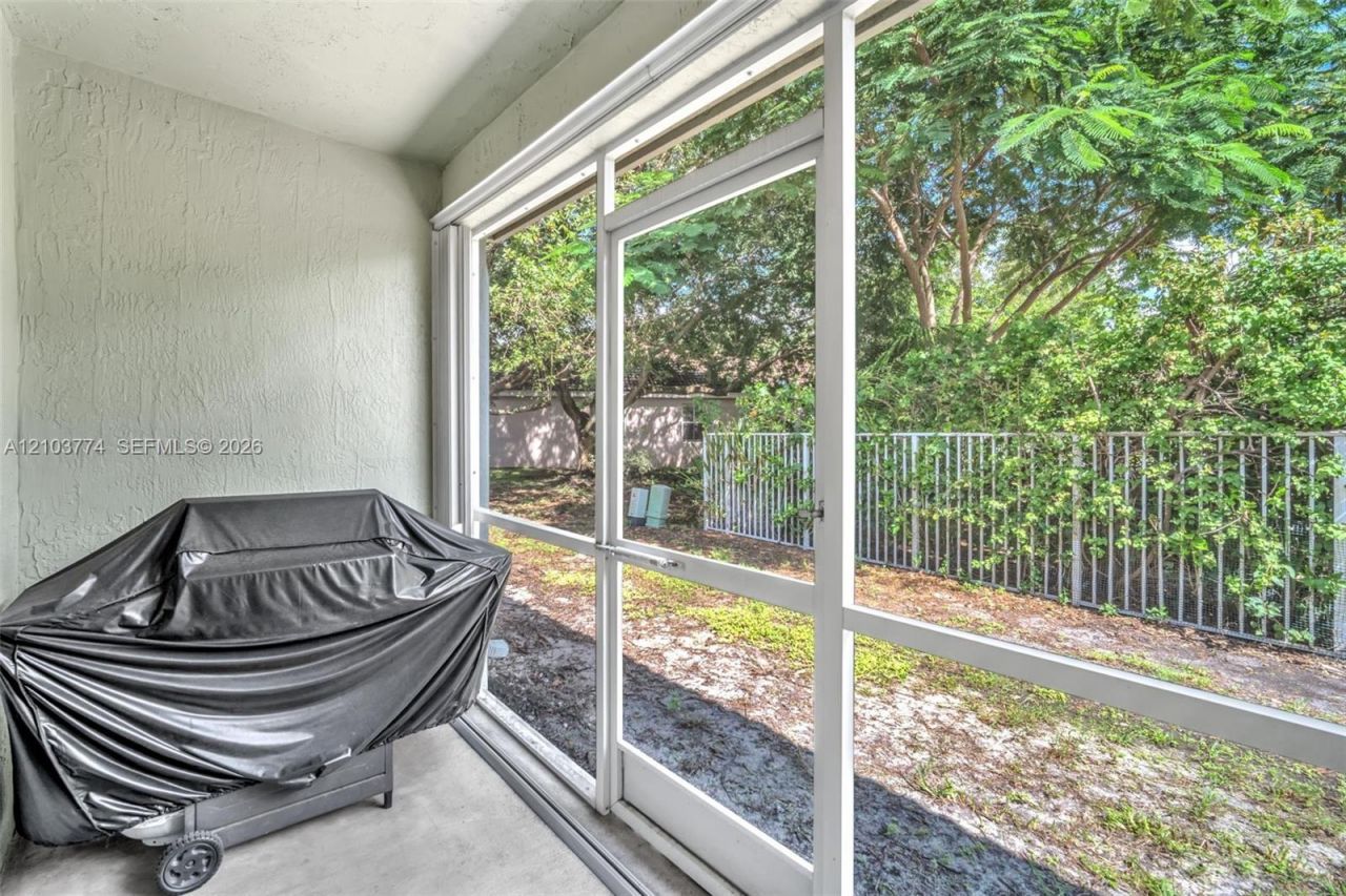 1922 Pisces Ter, Weston, FL 33327 Photo