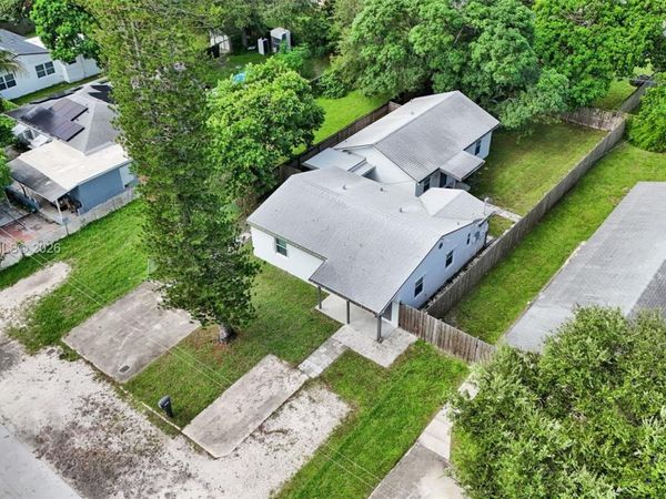 1223 NW 6th Ave, Fort Lauderdale, FL 33311