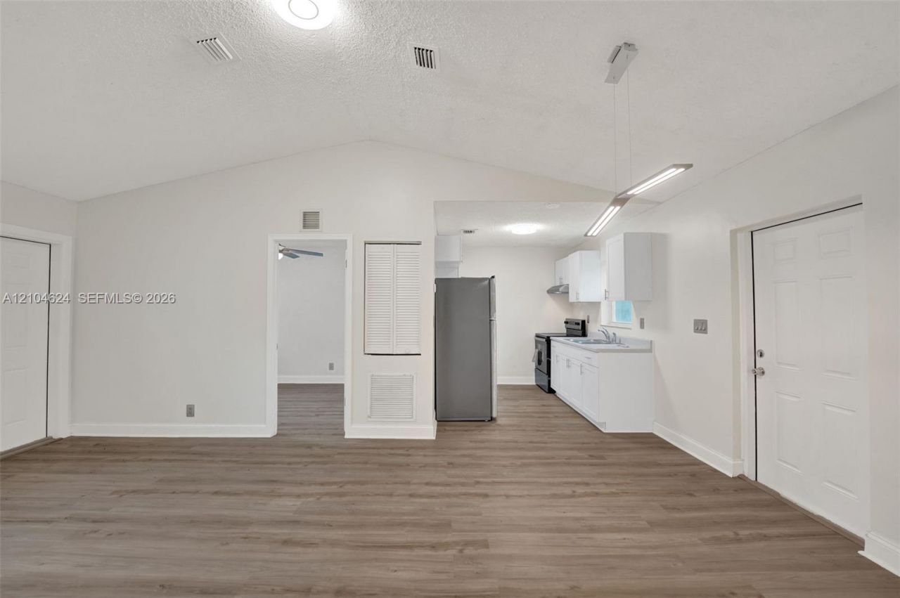 1223 NW 6th Ave, Fort Lauderdale, FL 33311 Photo
