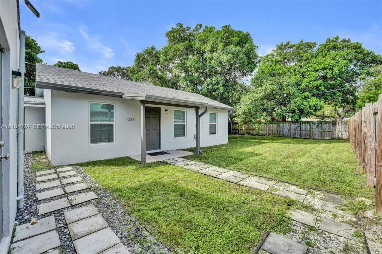 1223 NW 6th Ave, Fort Lauderdale, FL 33311 Photo