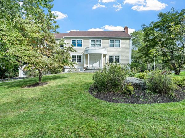 107 Hickory Road , Briarcliff Manor, NY 10510