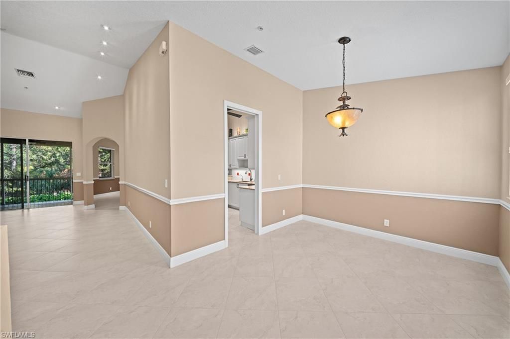 1405 Mariposa Cir , Unit 11202, Naples, FL 34105 Photo