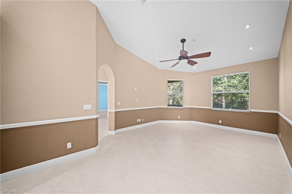 1405 Mariposa Cir , Unit 11202, Naples, FL 34105 Photo