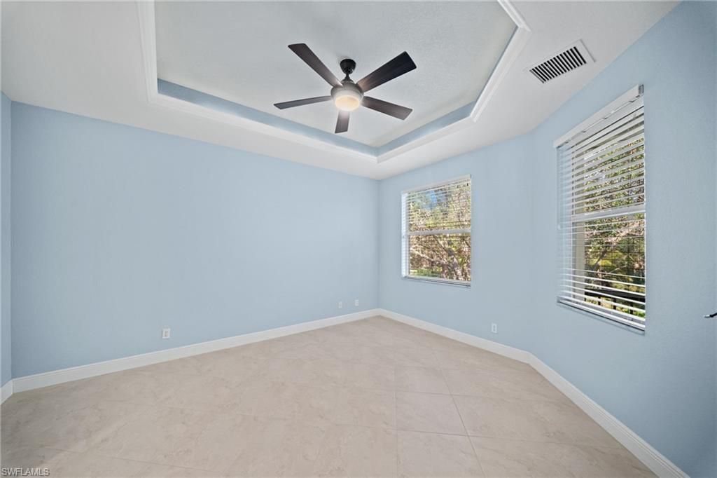 1405 Mariposa Cir , Unit 11202, Naples, FL 34105 Photo