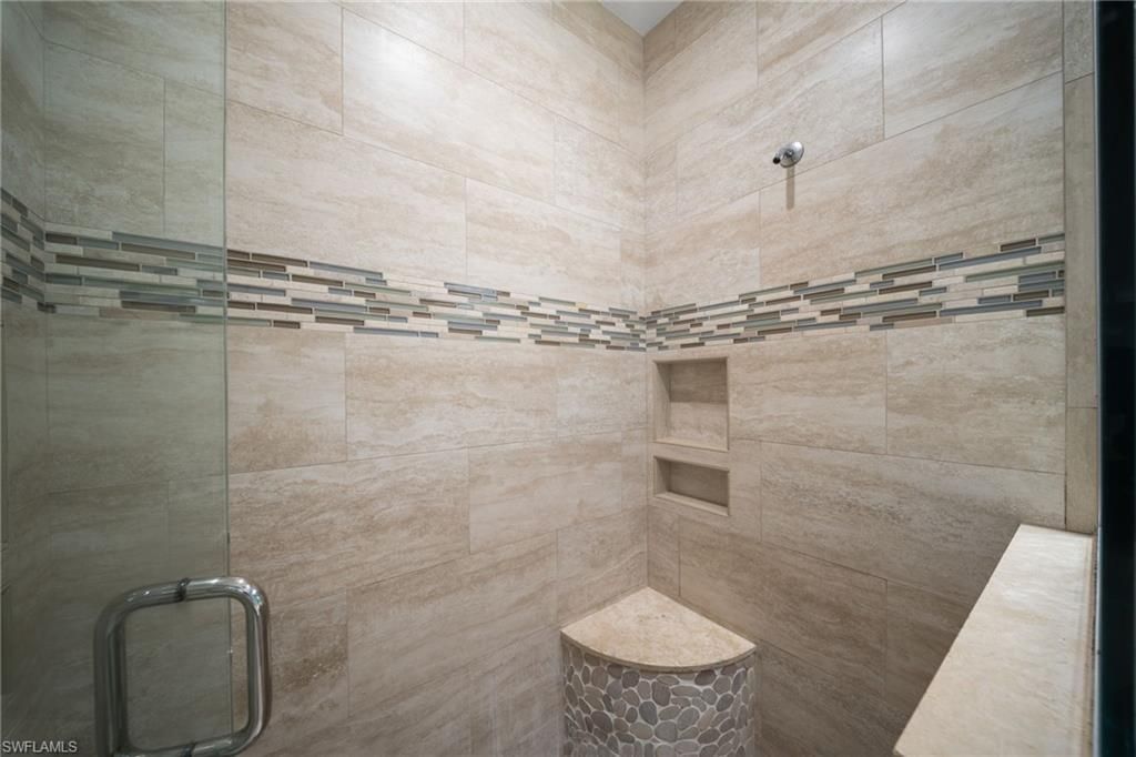 1405 Mariposa Cir , Unit 11202, Naples, FL 34105 Photo