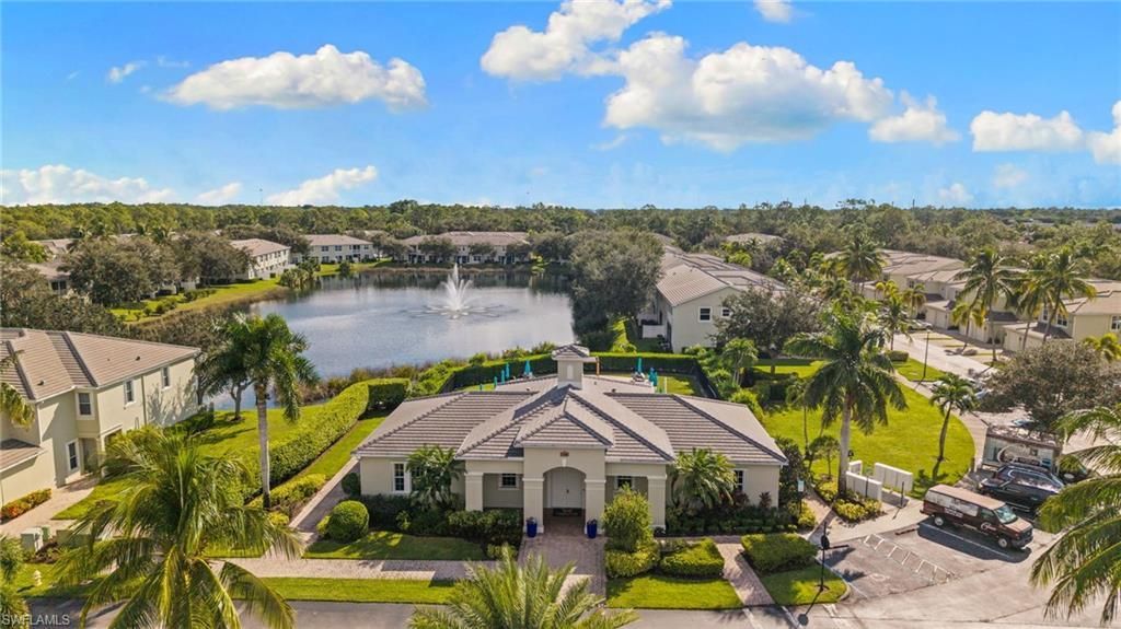 1405 Mariposa Cir , Unit 11202, Naples, FL 34105 Photo