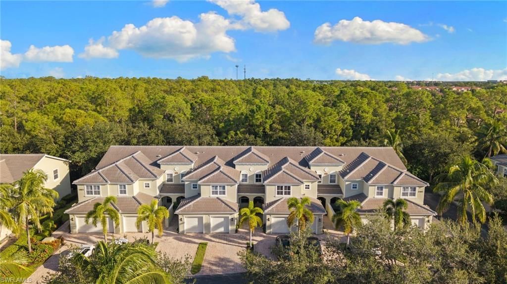 1405 Mariposa Cir , Unit 11202, Naples, FL 34105 Photo
