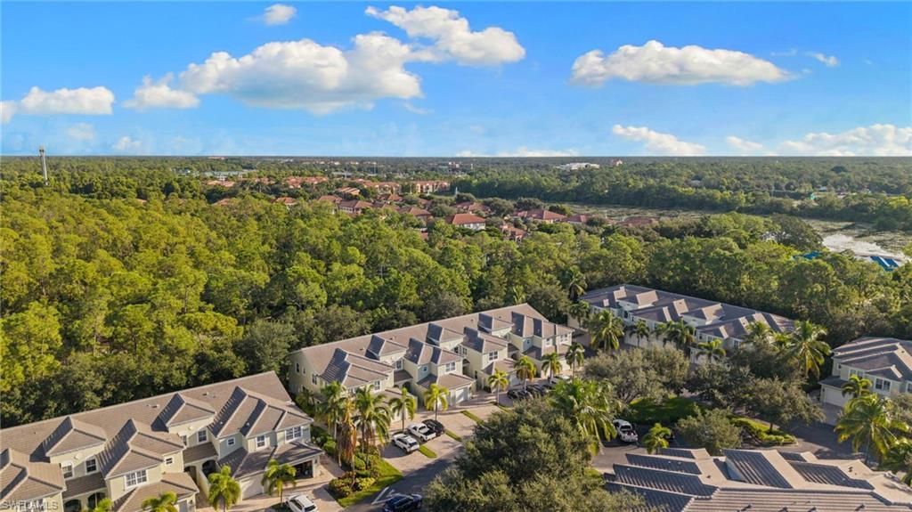 1405 Mariposa Cir , Unit 11202, Naples, FL 34105 Photo