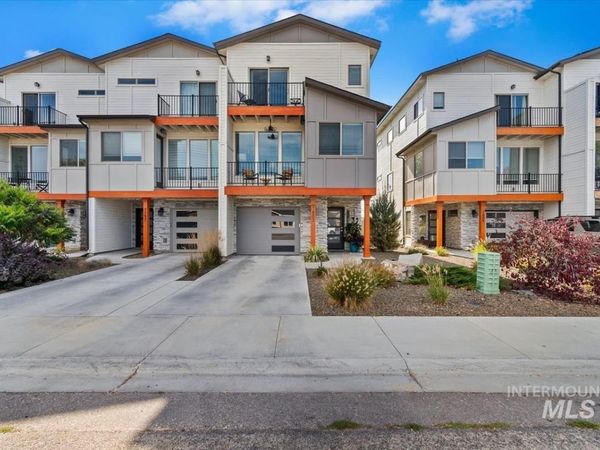 7803 W Crestwood Drive, Boise, ID 83704