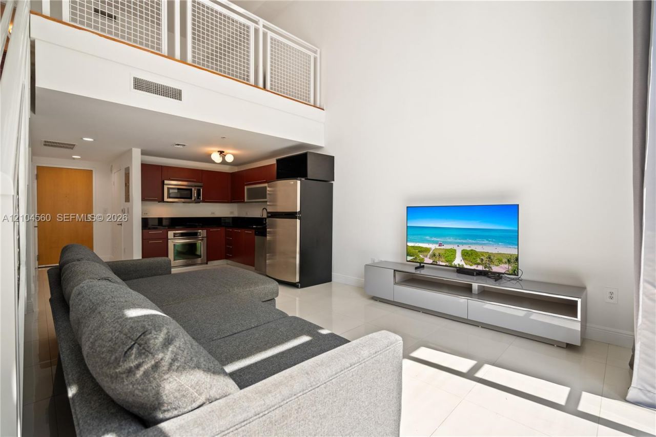 253 NE 2nd St , Unit 424, Miami, FL 33132 Photo