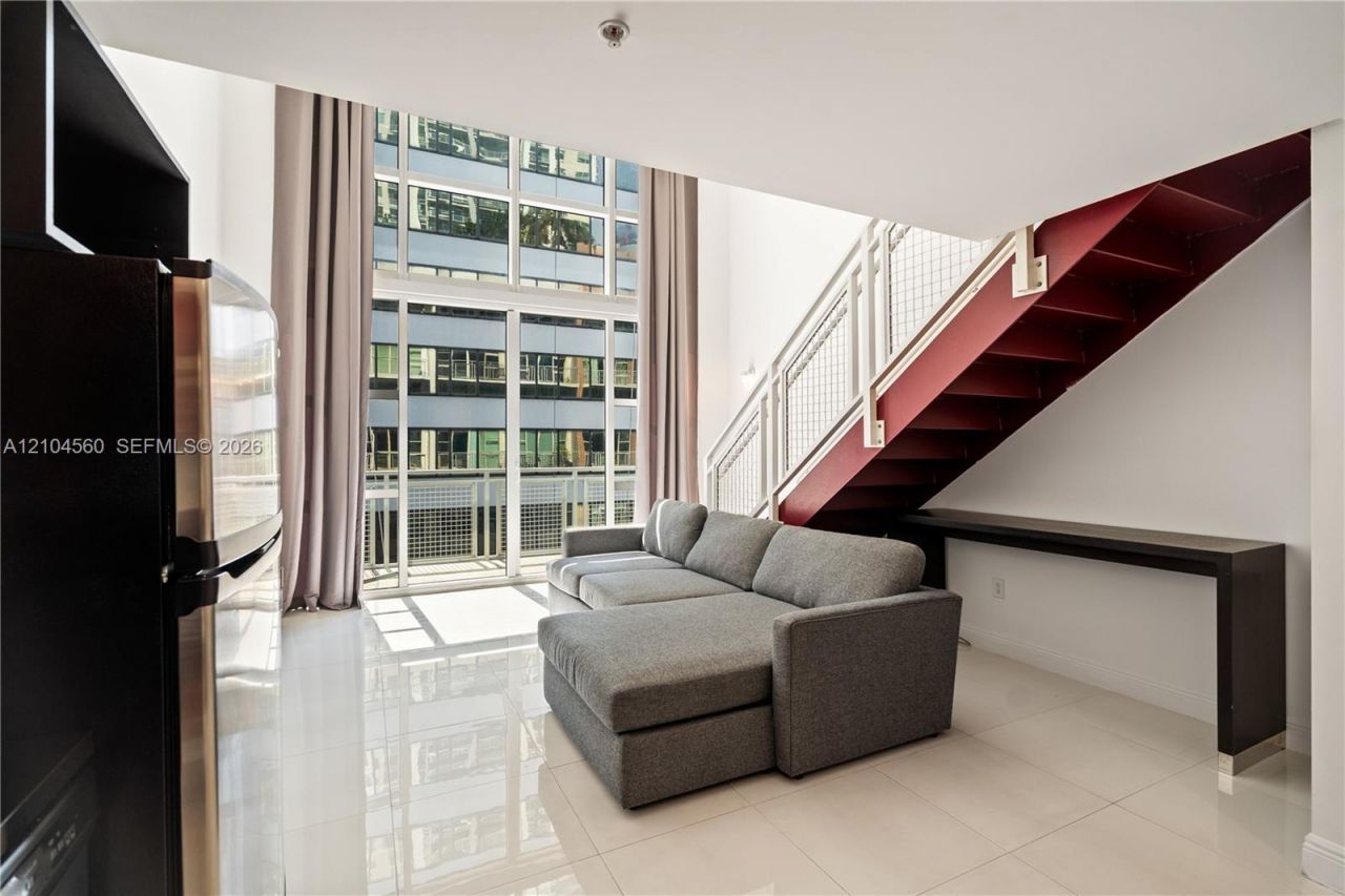 253 NE 2nd St , Unit 424, Miami, FL 33132 Photo