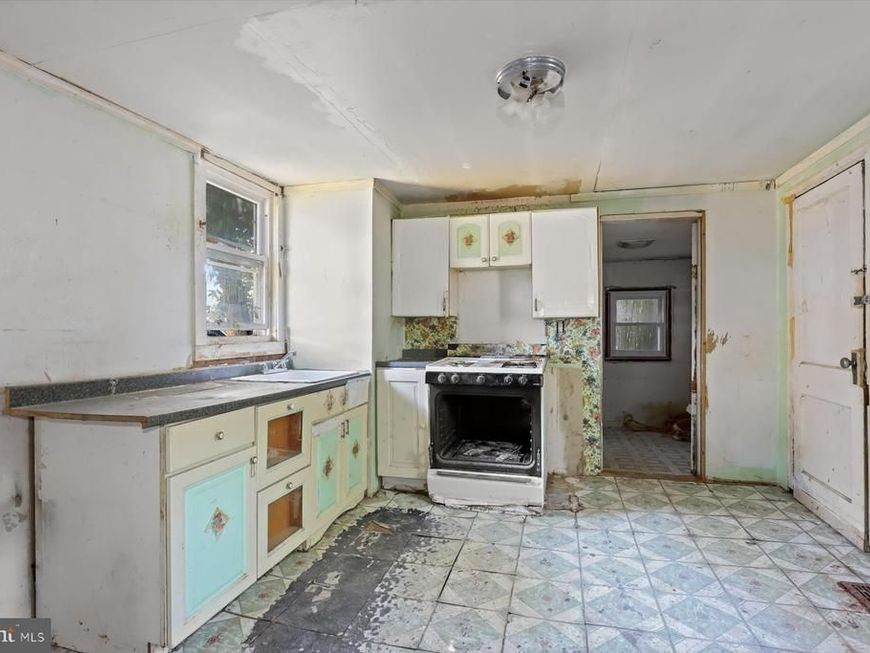 105 Baltimore Avenue , Halethorpe, MD 21227 Main Photo