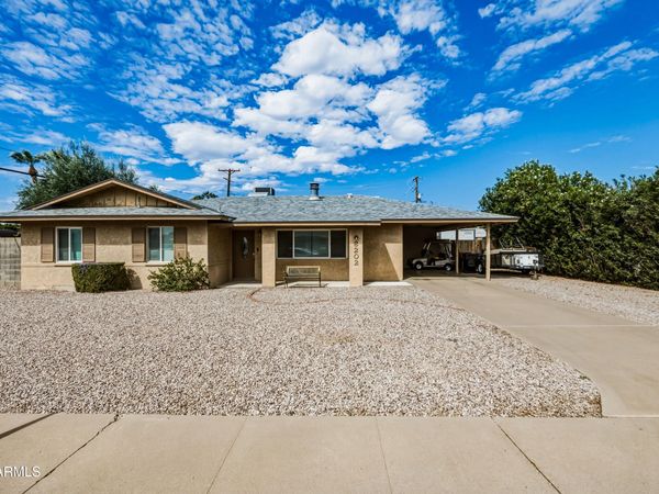 8202 E CAMBRIDGE Avenue, Scottsdale, AZ 85257