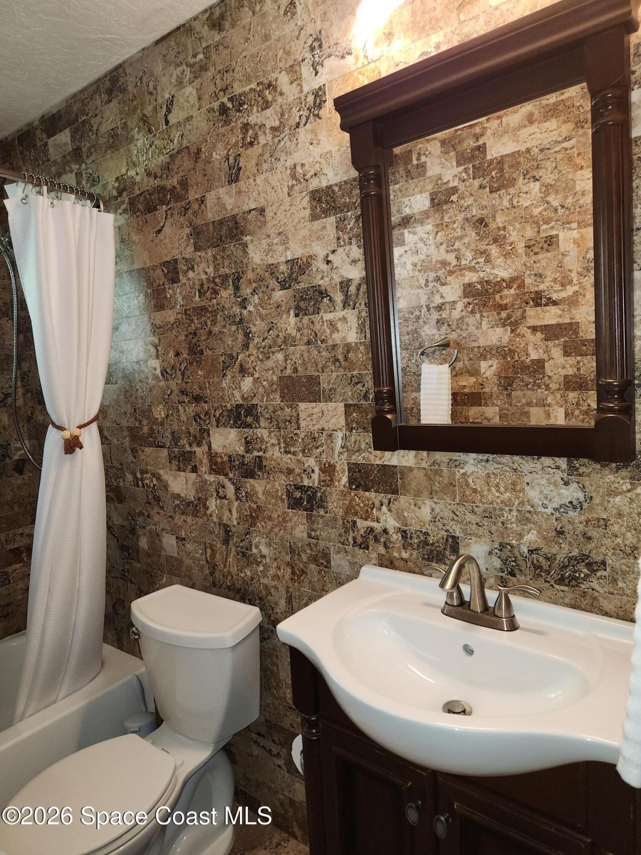 2250 Floridiane Drive , Melbourne, FL 32935 Photo
