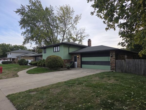15122 Waterman Drive , South Holland, IL 60473