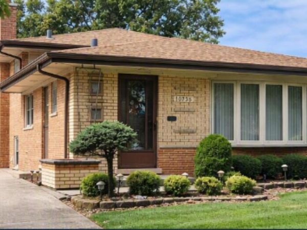 10736 Lawler Avenue, Oak Lawn, IL 60453