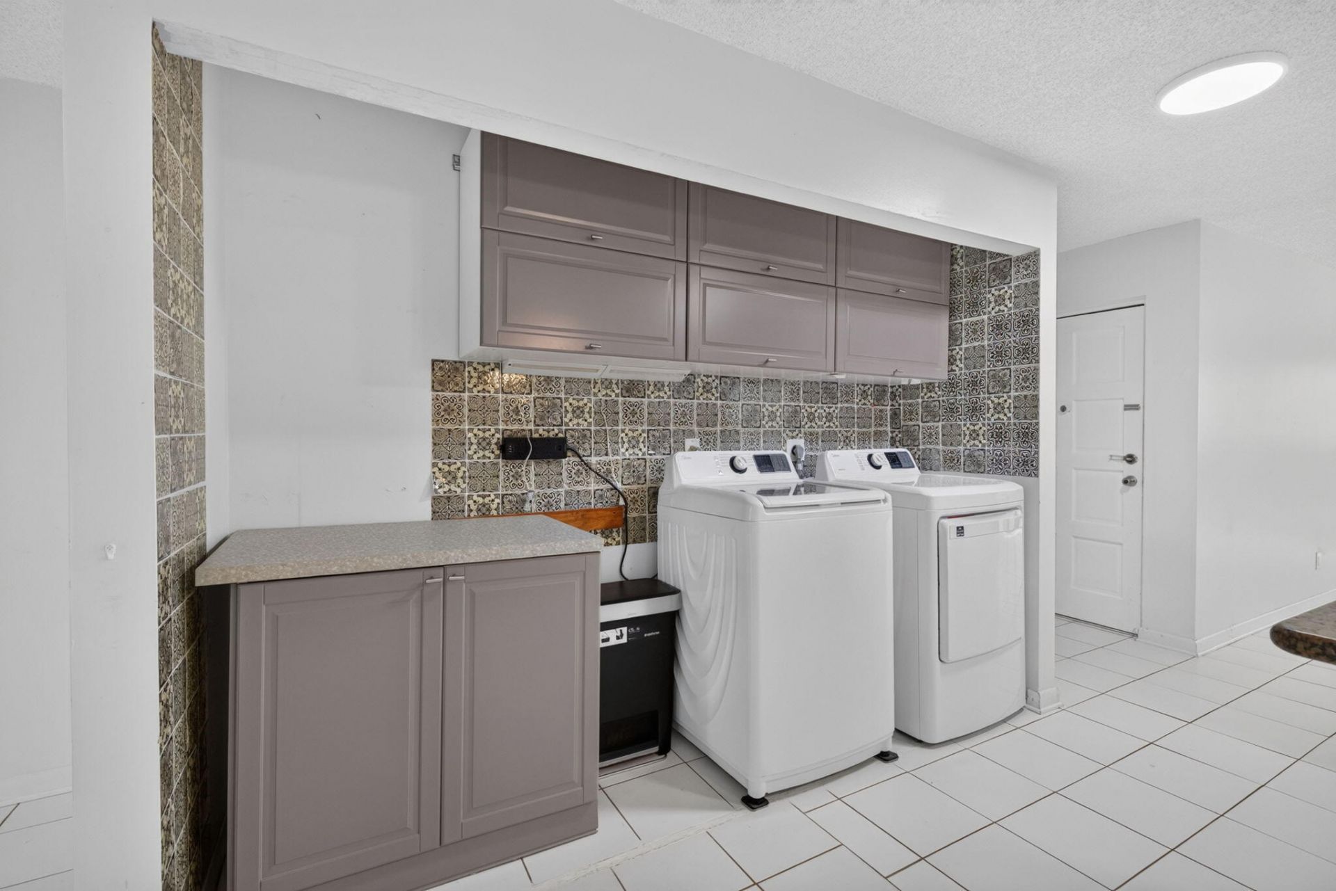 301 N Pine Island Road, Unit 162, Plantation, FL 33324 Photo
