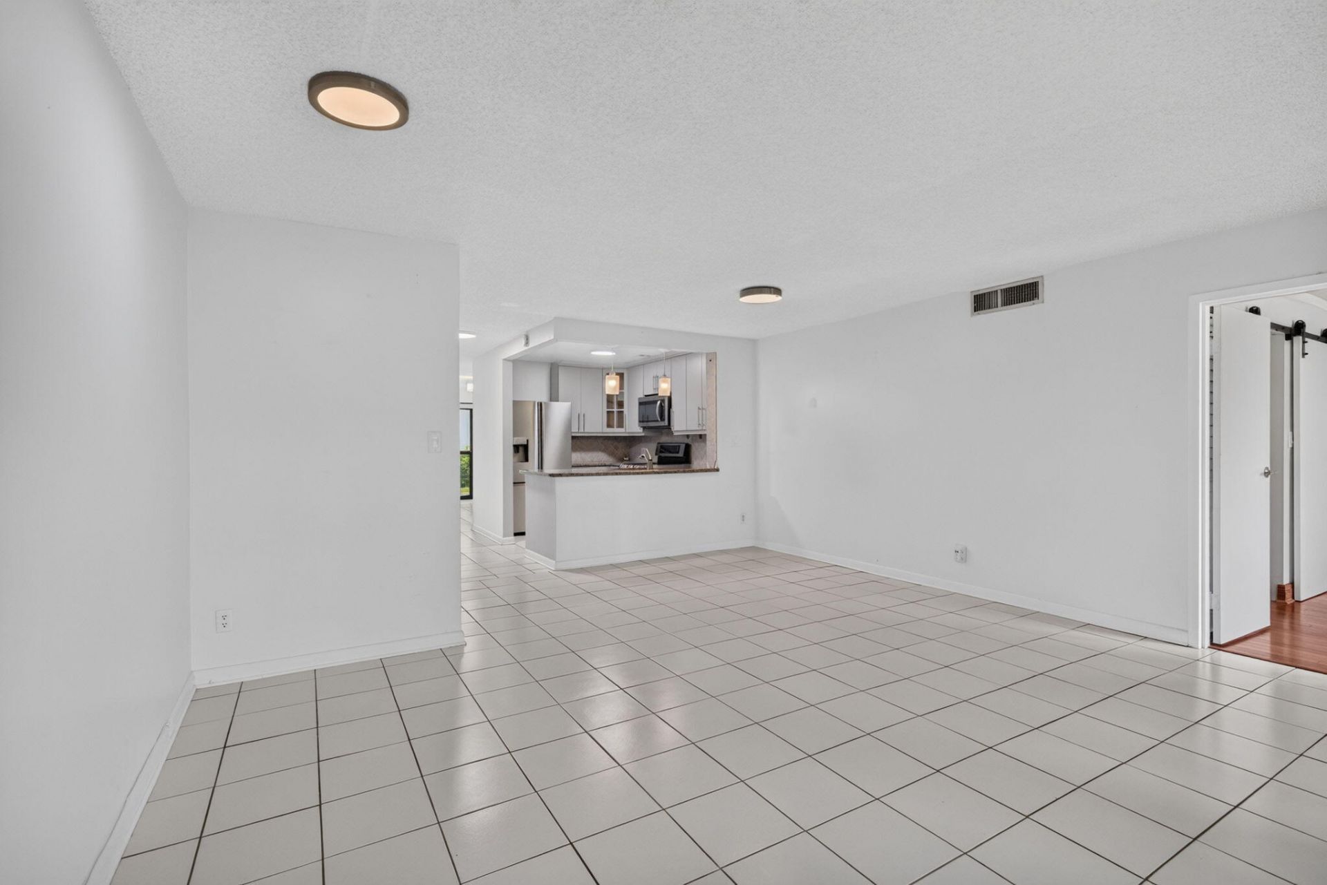 301 N Pine Island Road, Unit 162, Plantation, FL 33324 Photo