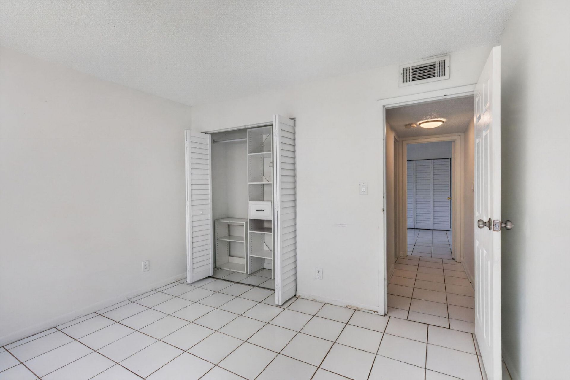 301 N Pine Island Road, Unit 162, Plantation, FL 33324 Photo