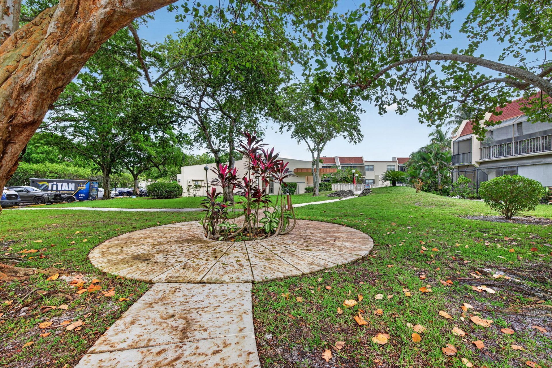 301 N Pine Island Road, Unit 162, Plantation, FL 33324 Photo