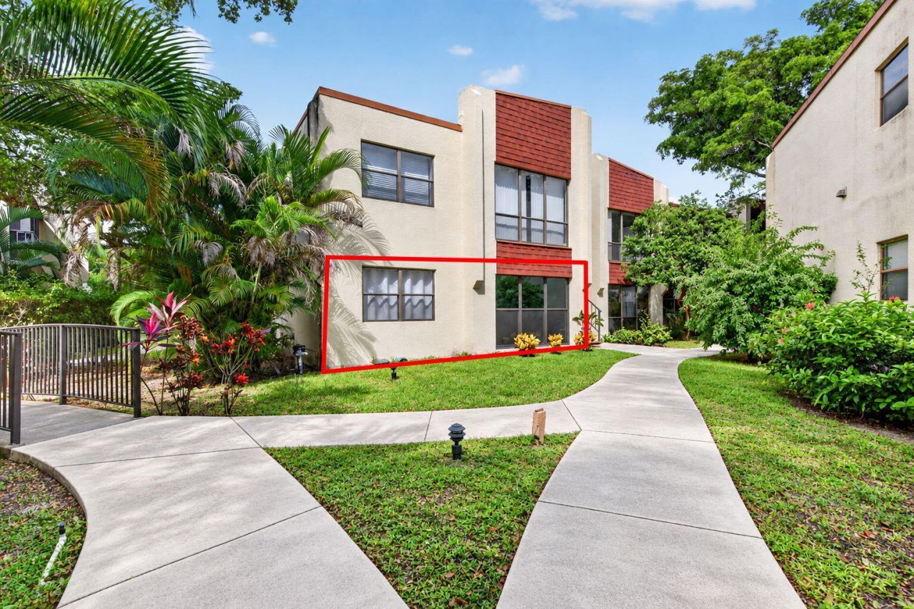 301 N Pine Island Road, Unit 162, Plantation, FL 33324 Photo