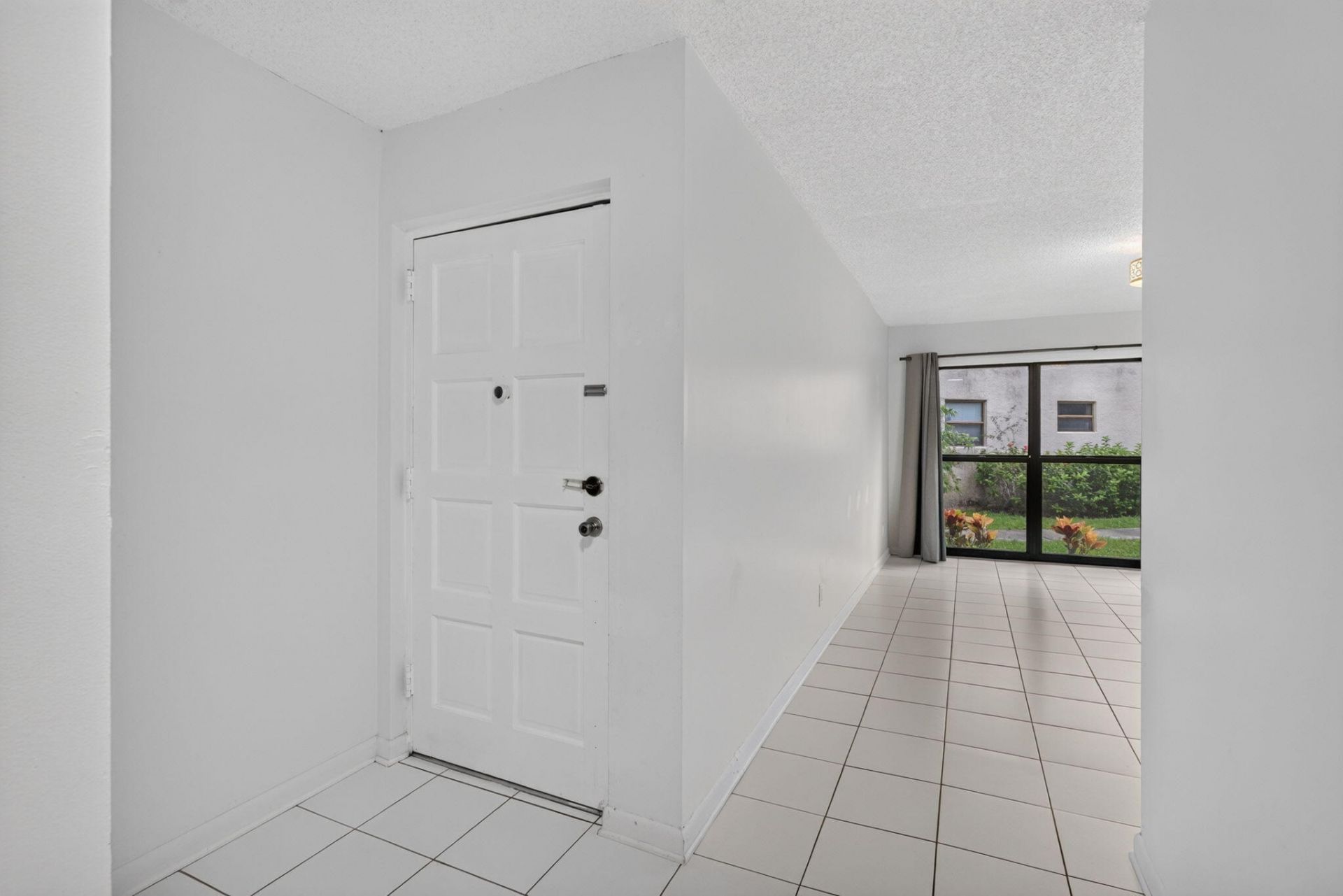 301 N Pine Island Road, Unit 162, Plantation, FL 33324 Photo